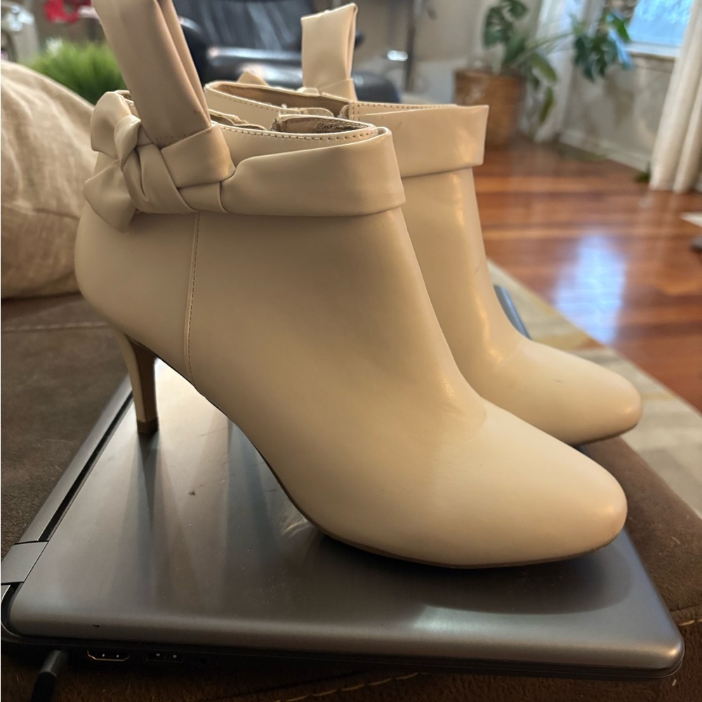 Nanette Lepore Cream Ankle Booties with Bow Accent